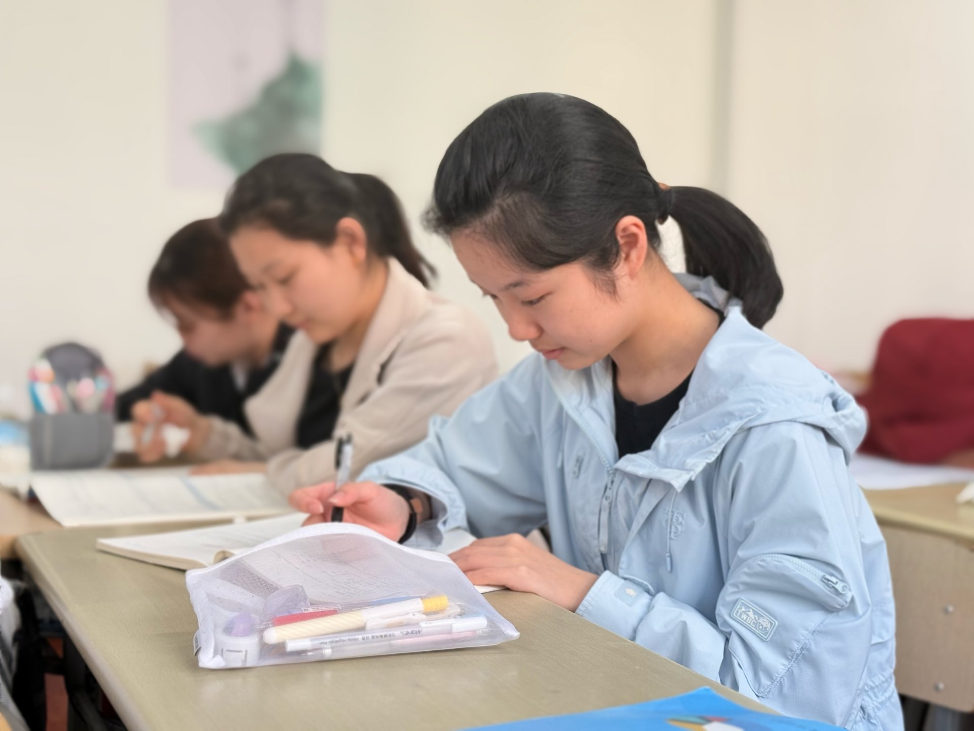 02134227842招办电话